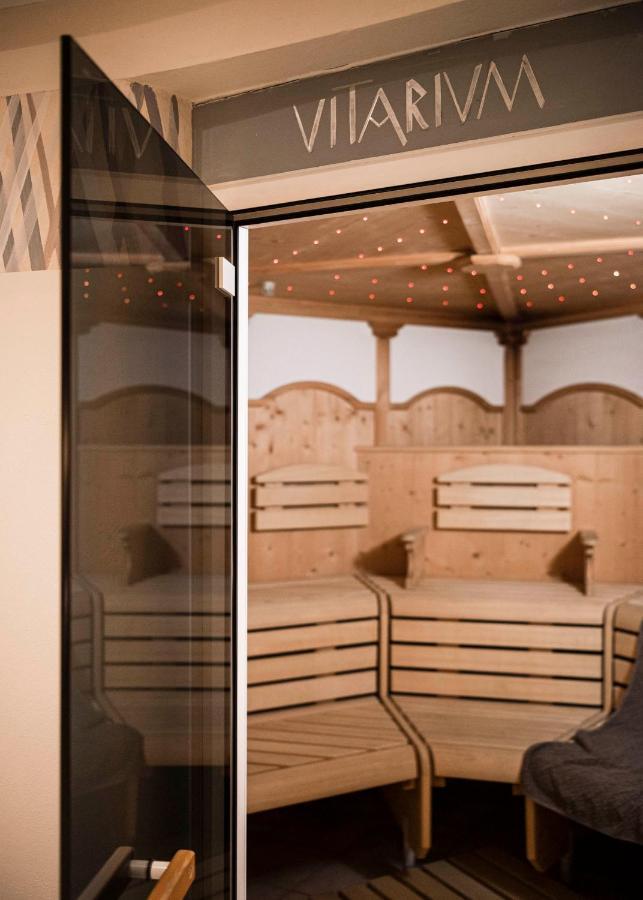 Hotel Clara Vahrn エクステリア 写真