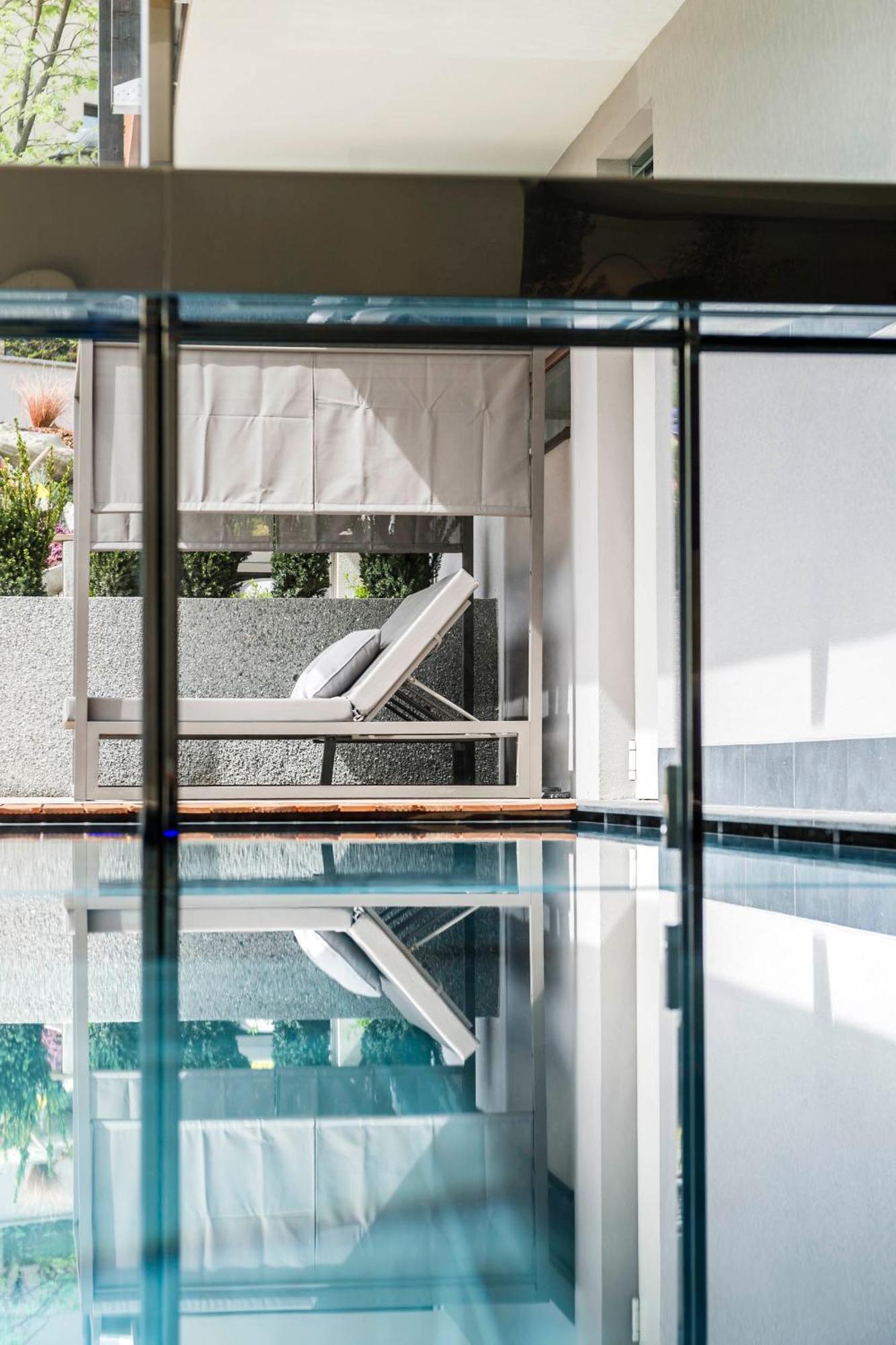 Hotel Clara Vahrn エクステリア 写真