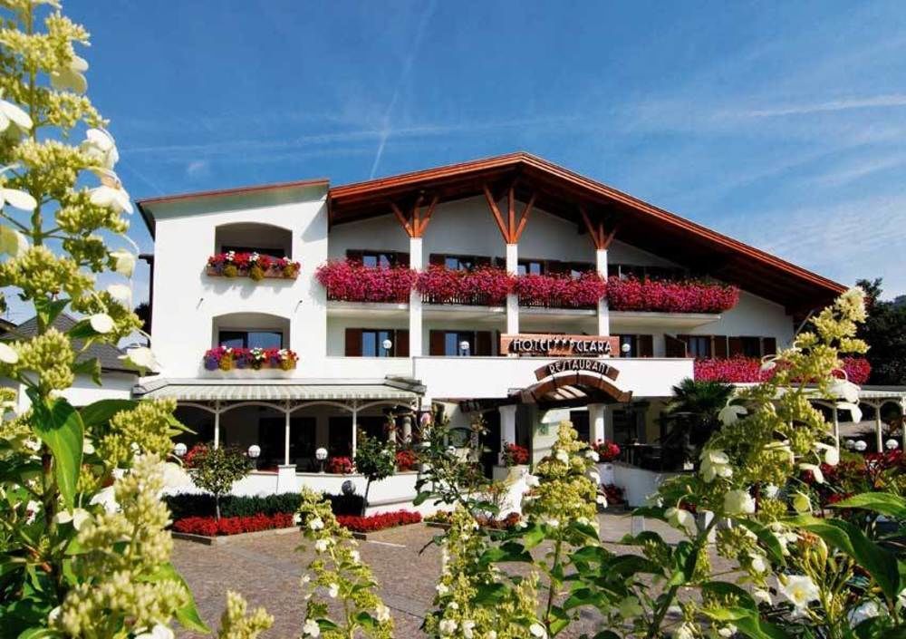 Hotel Clara Vahrn エクステリア 写真